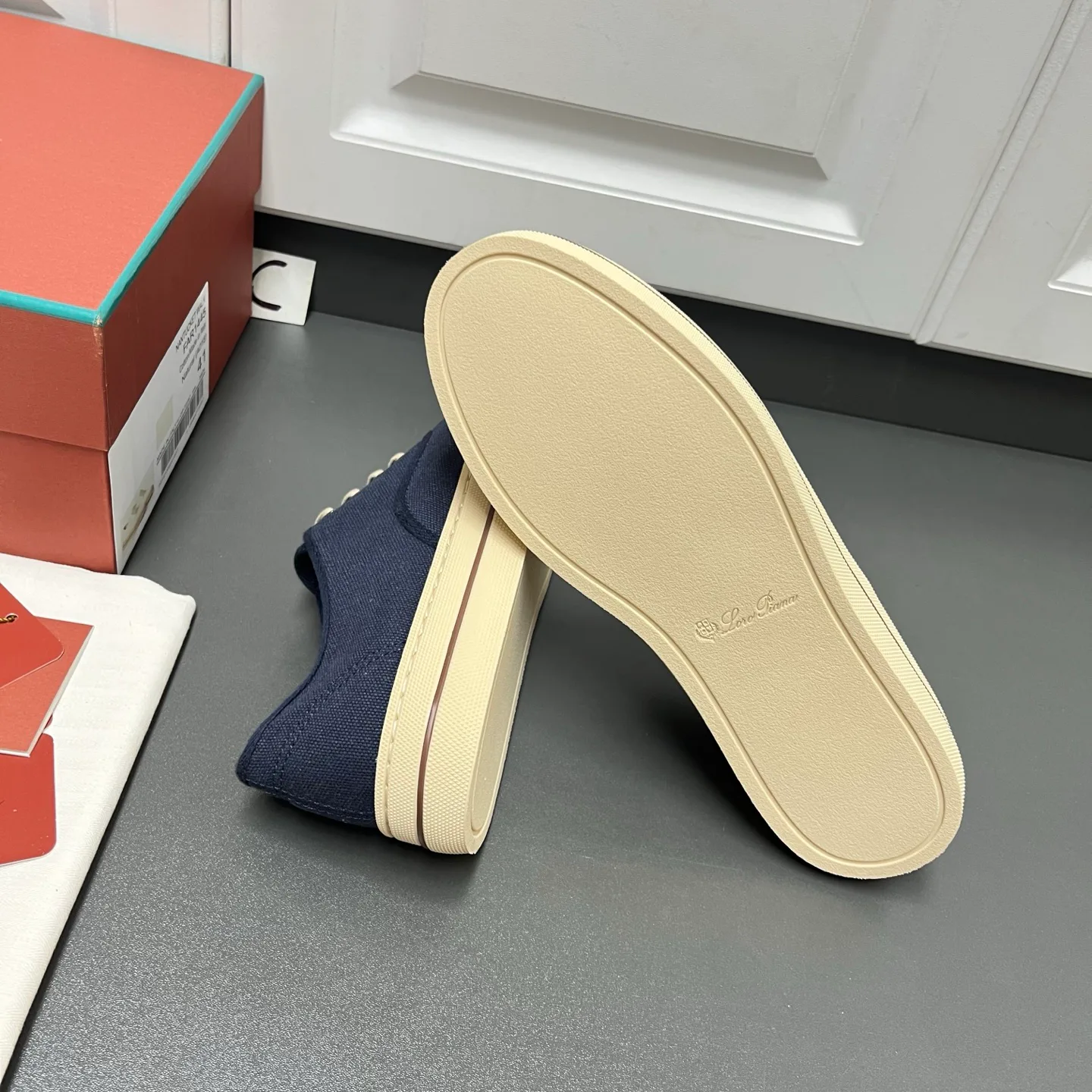 Men's Sneakers LORO PIANA 18500341