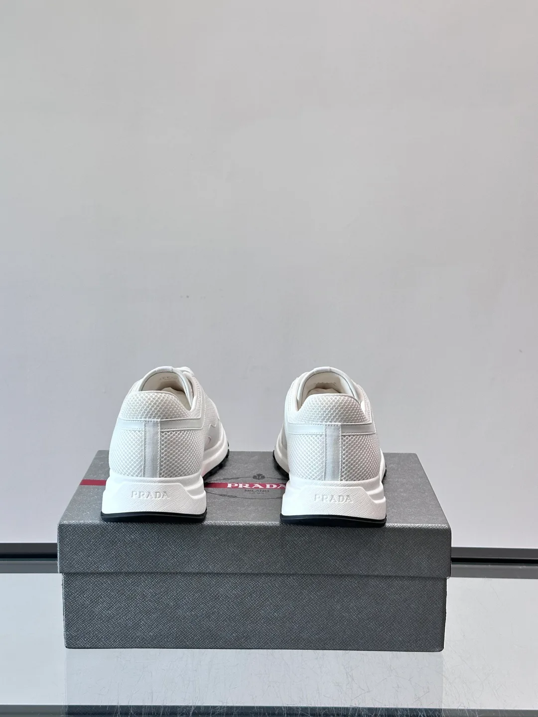 Men's Sneakers PRADA 17349411