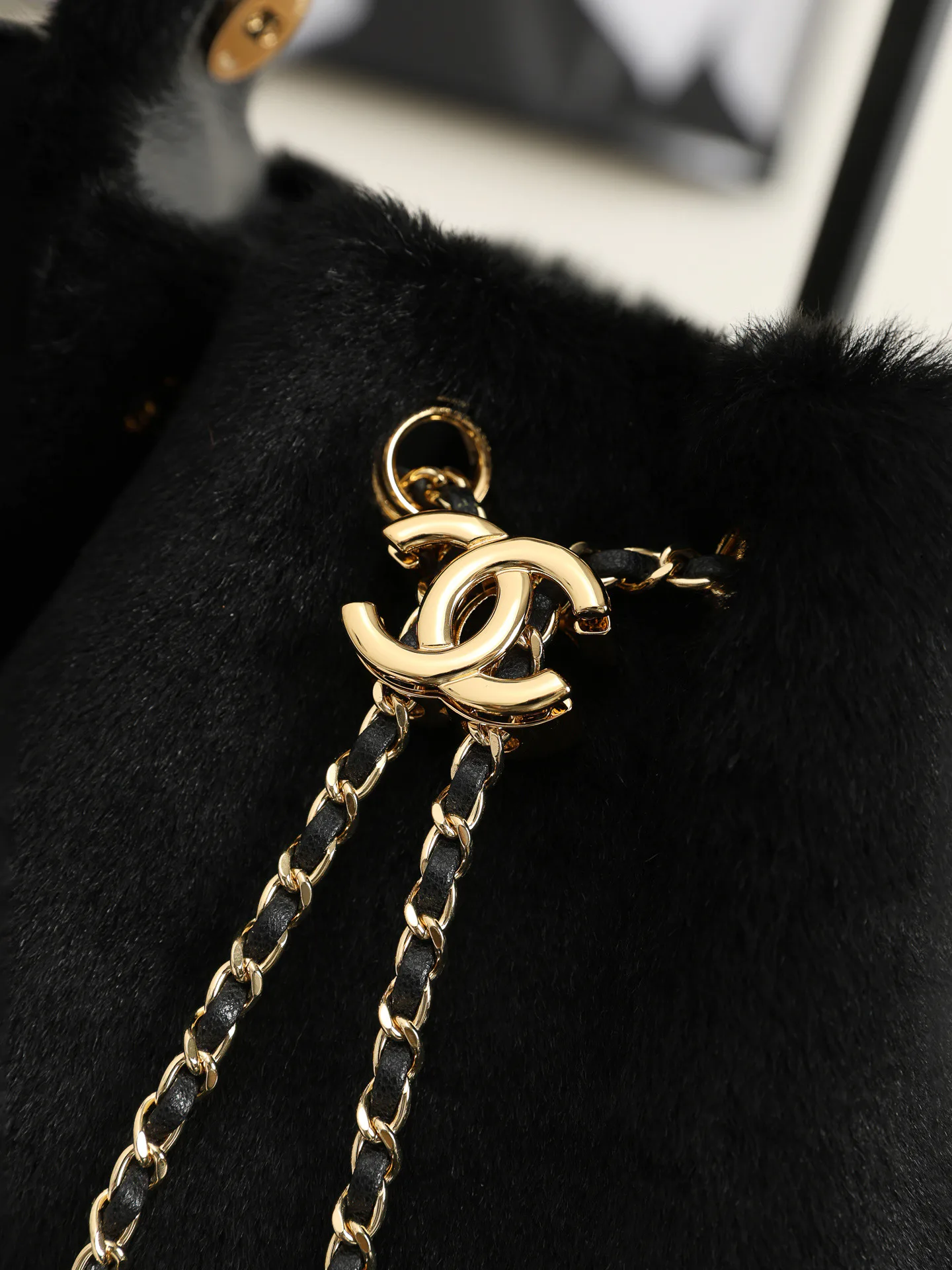 Women's Classic Handbags CHANEL 18000327