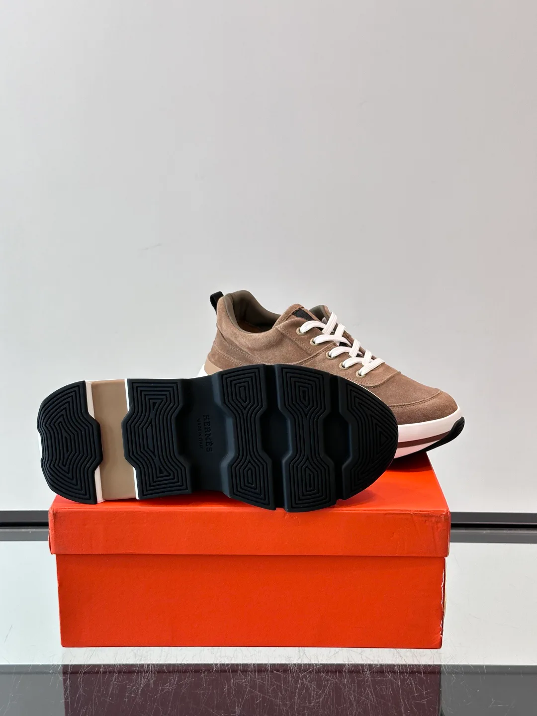 Men's Sneakers HERMES 18500616