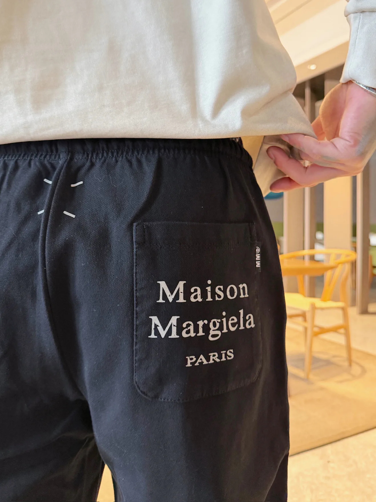 Men's Trousers MAISON MARGIELA 18345792