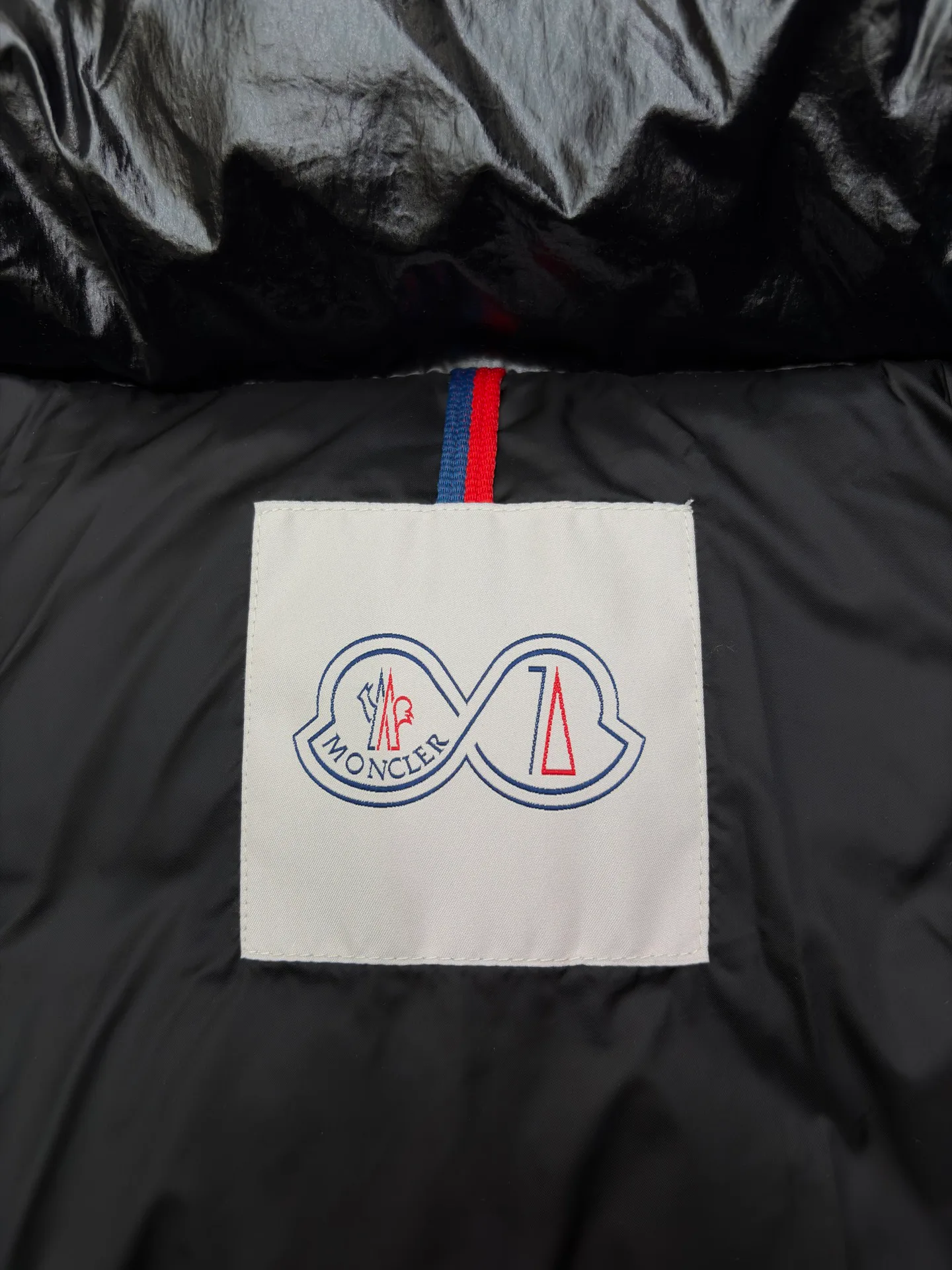 Men's Jackets And Down Jackets MONCLER 17568677