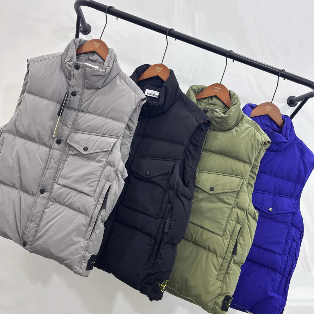 Men's Vests STONE ISLAND 18002095