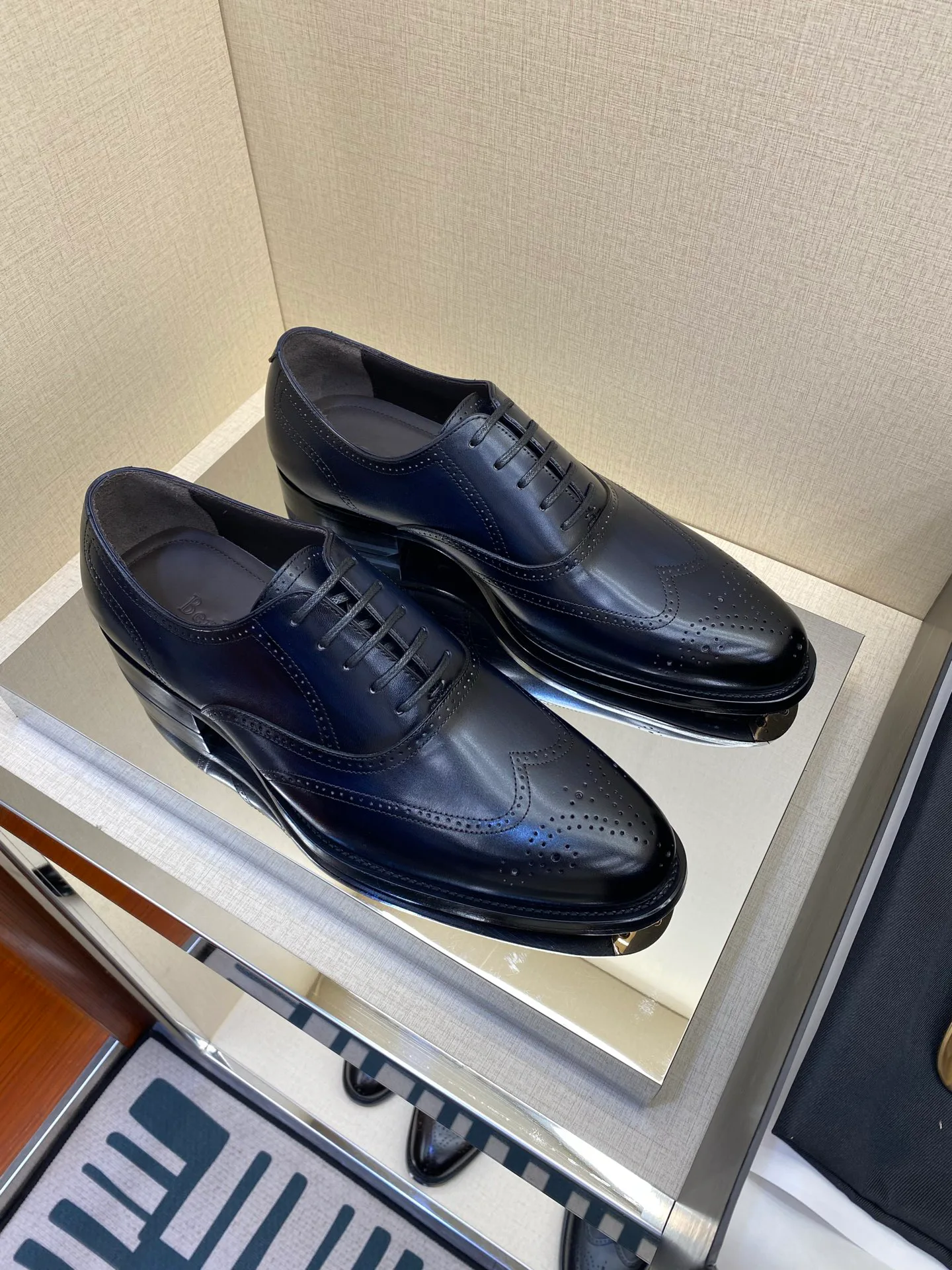 Men's Loafers And Dress Shoes BERLUTI 17971752