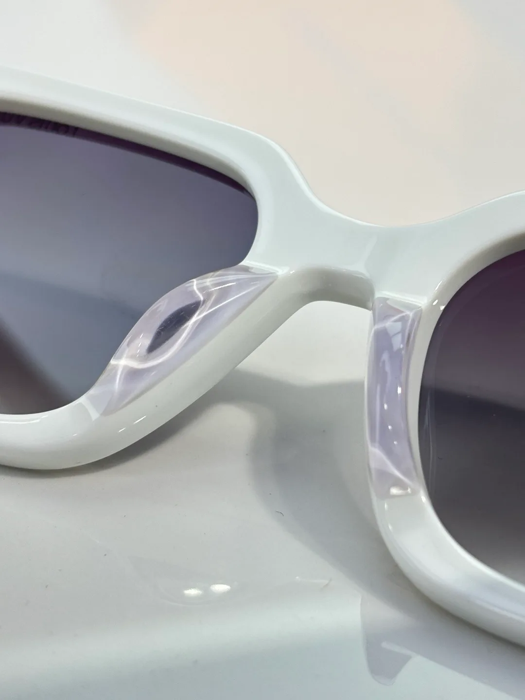 Glasses LOUIS VUITTON 18338517