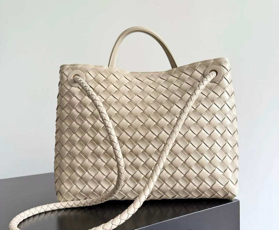 Women's Classic Handbags BOTTEGA VENETA 17792041