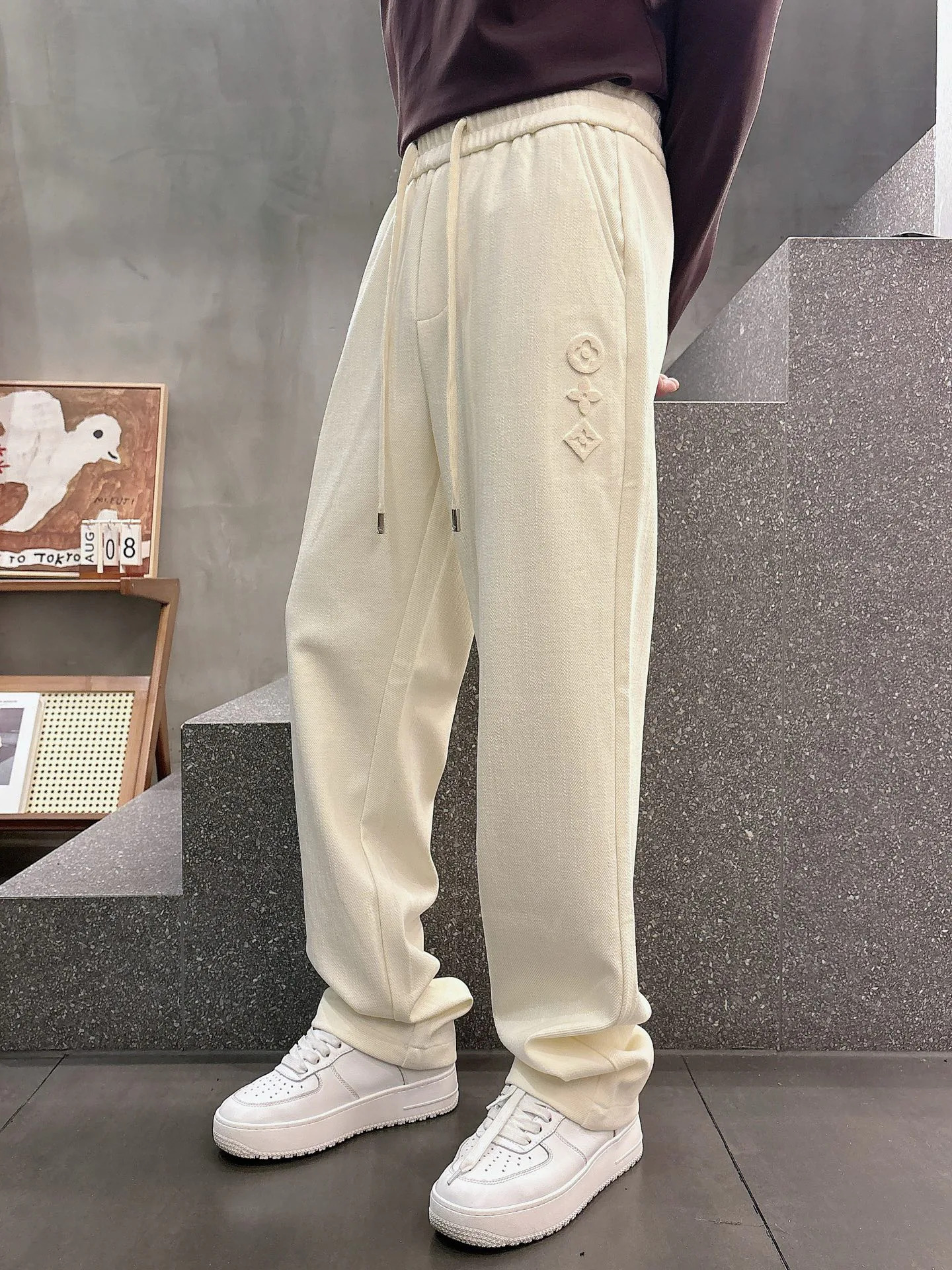 Men's Trousers LOUIS VUITTON 18178265