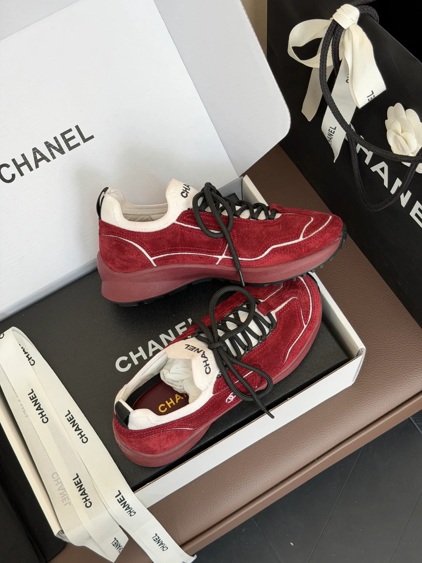 Women's Sneakers CHANEL 18073586