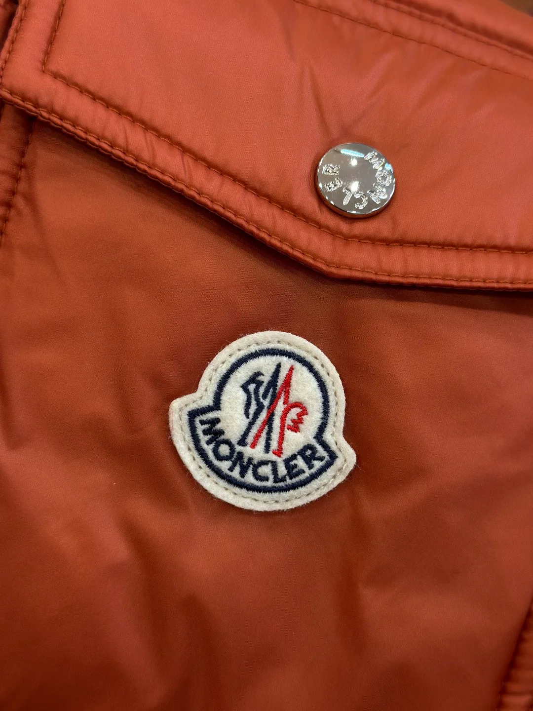 Men's Jackets And Down Jackets MONCLER 18260909