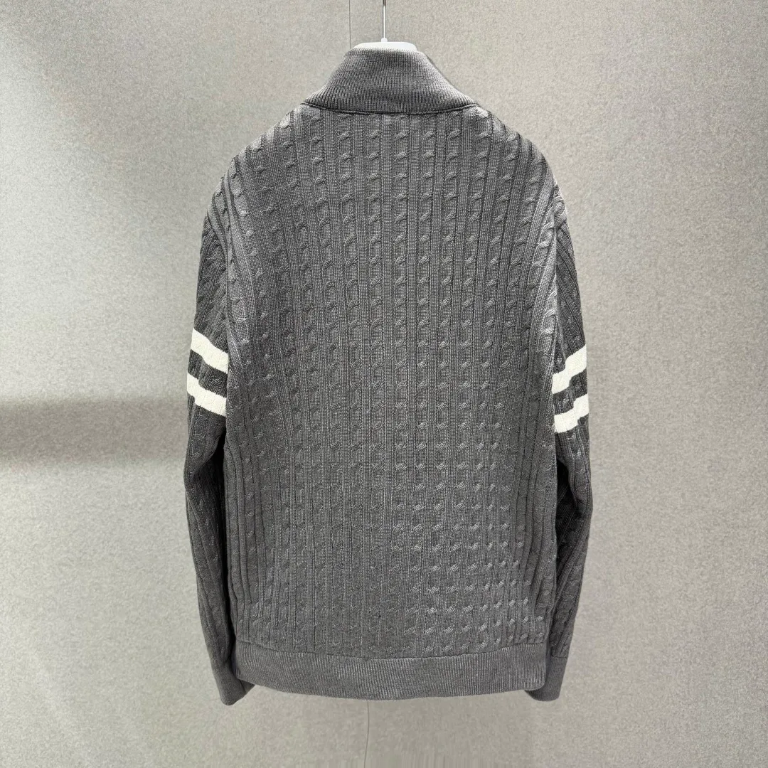 Men's Jackets And Down Jackets MONCLER 17418475