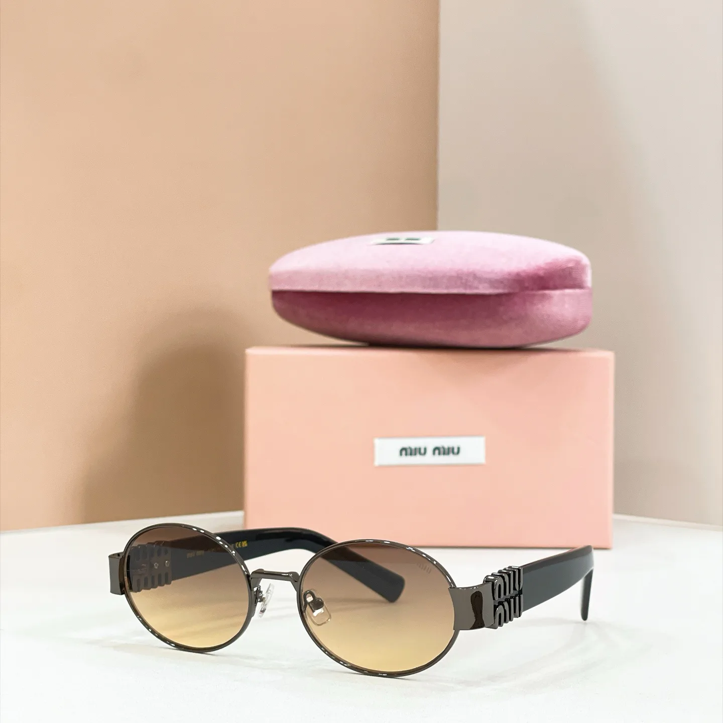 Glasses MIU MIU 17992540