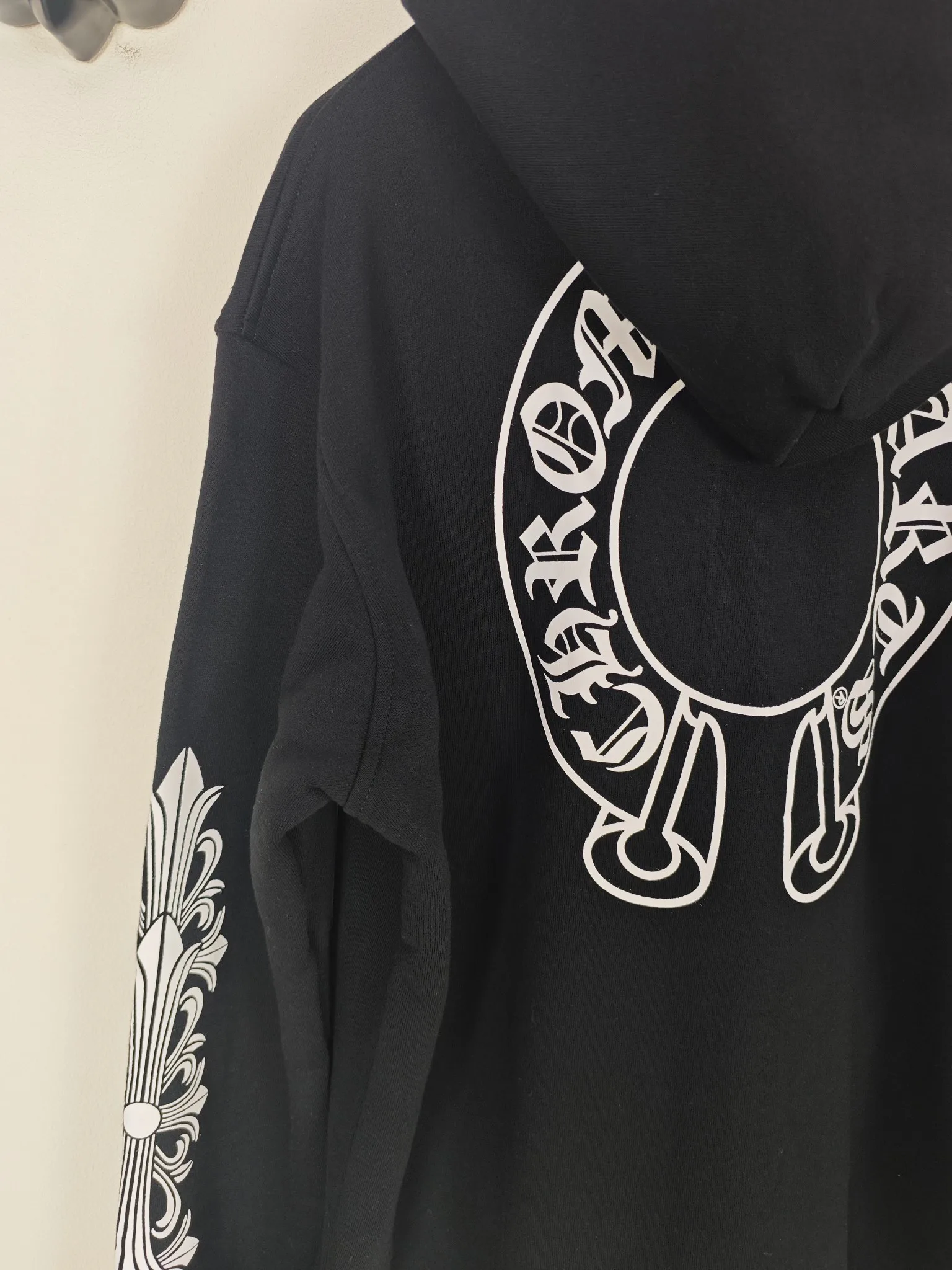 Men's Sweatshirts And Hoodies CHROME HEARTS 18483233