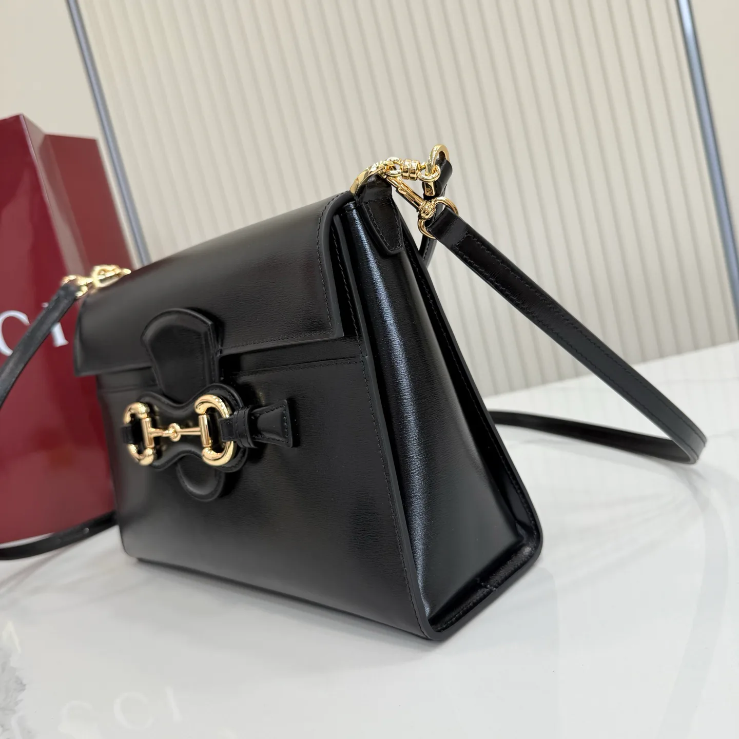 Women's Classic Handbags GUCCI 17947818