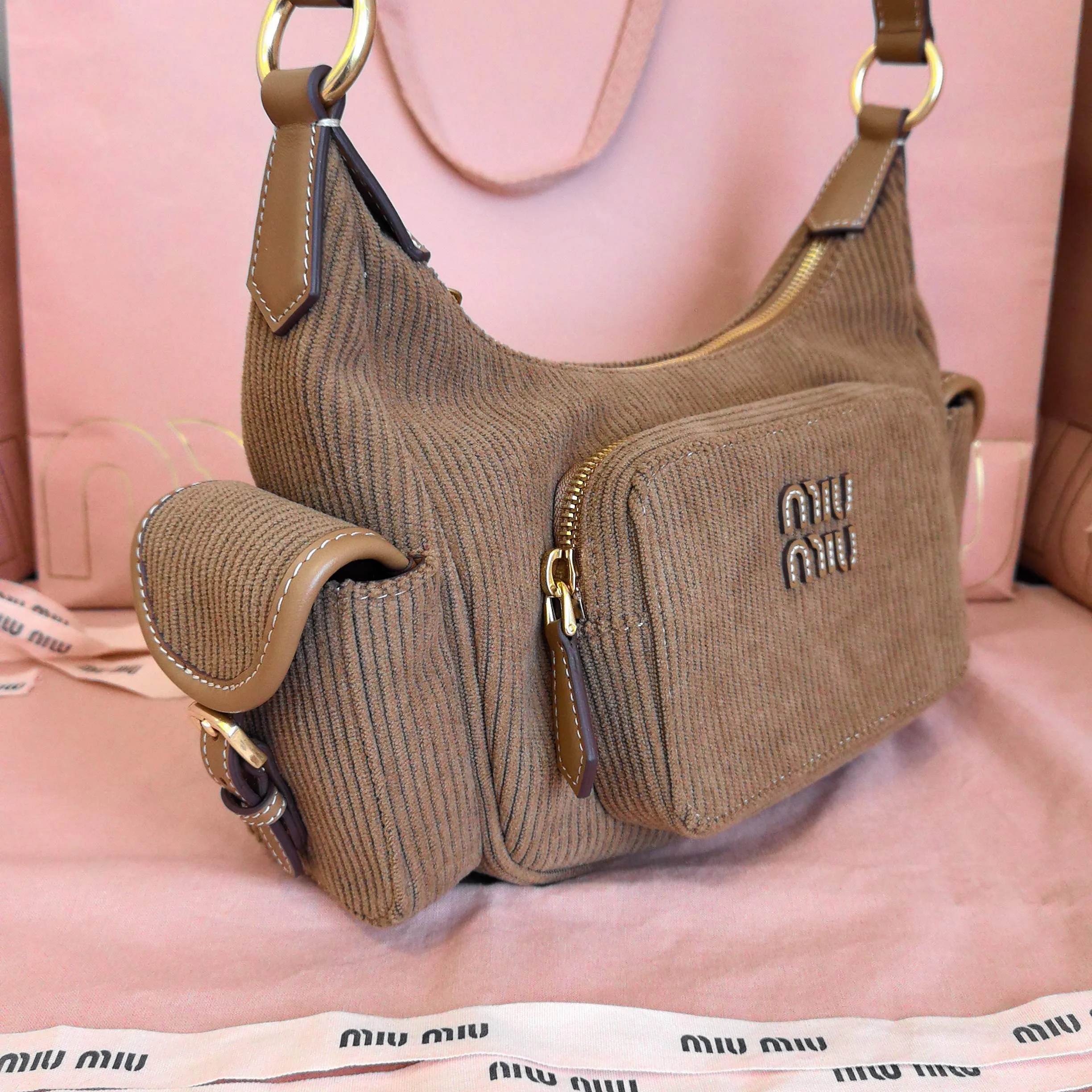 Классические Сумки Женские Miu Miu 18602484
