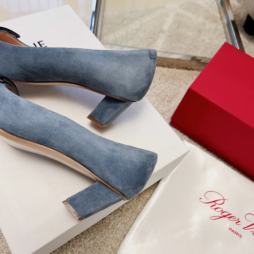 Women's Heels ROGER VIVIER 17550738
