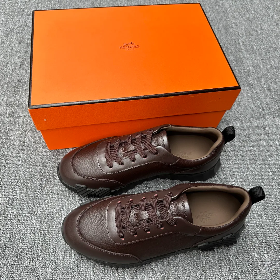 Men's Sneakers HERMES 18076154