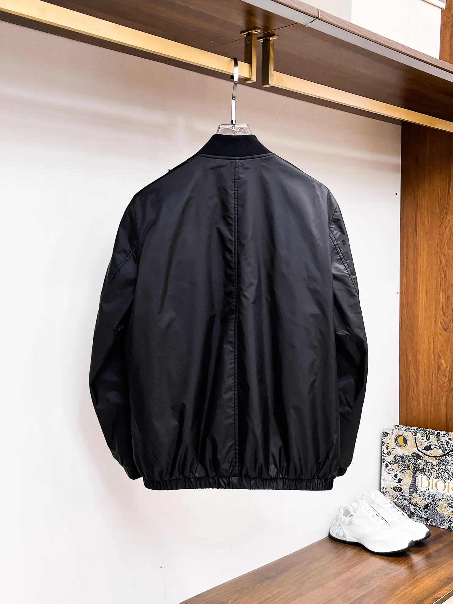 Men's Jackets And Down Jackets PRADA 18197255