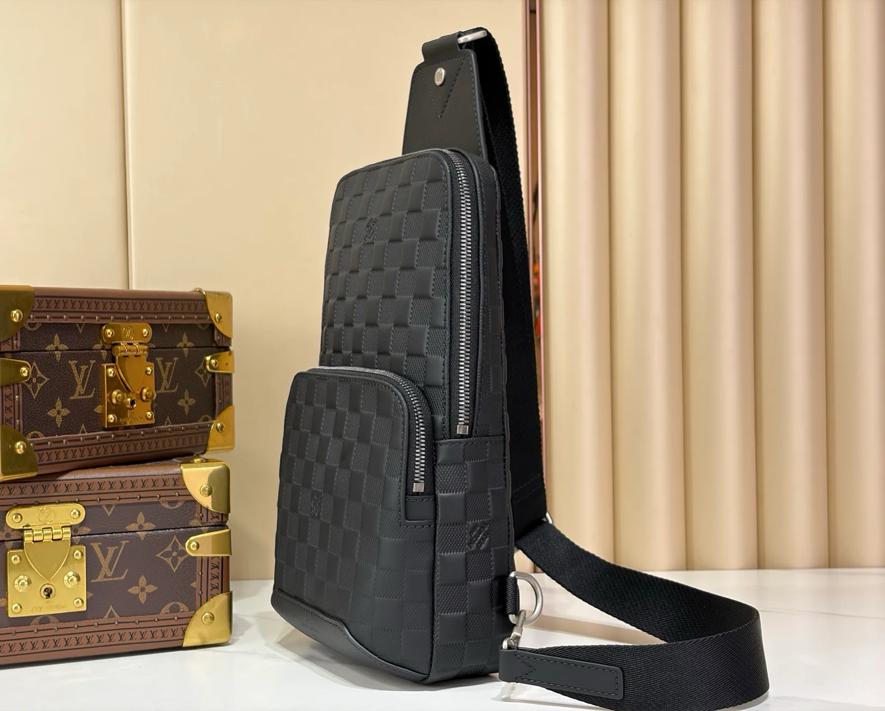 Барсетки Мужские Louis Vuitton 18644352