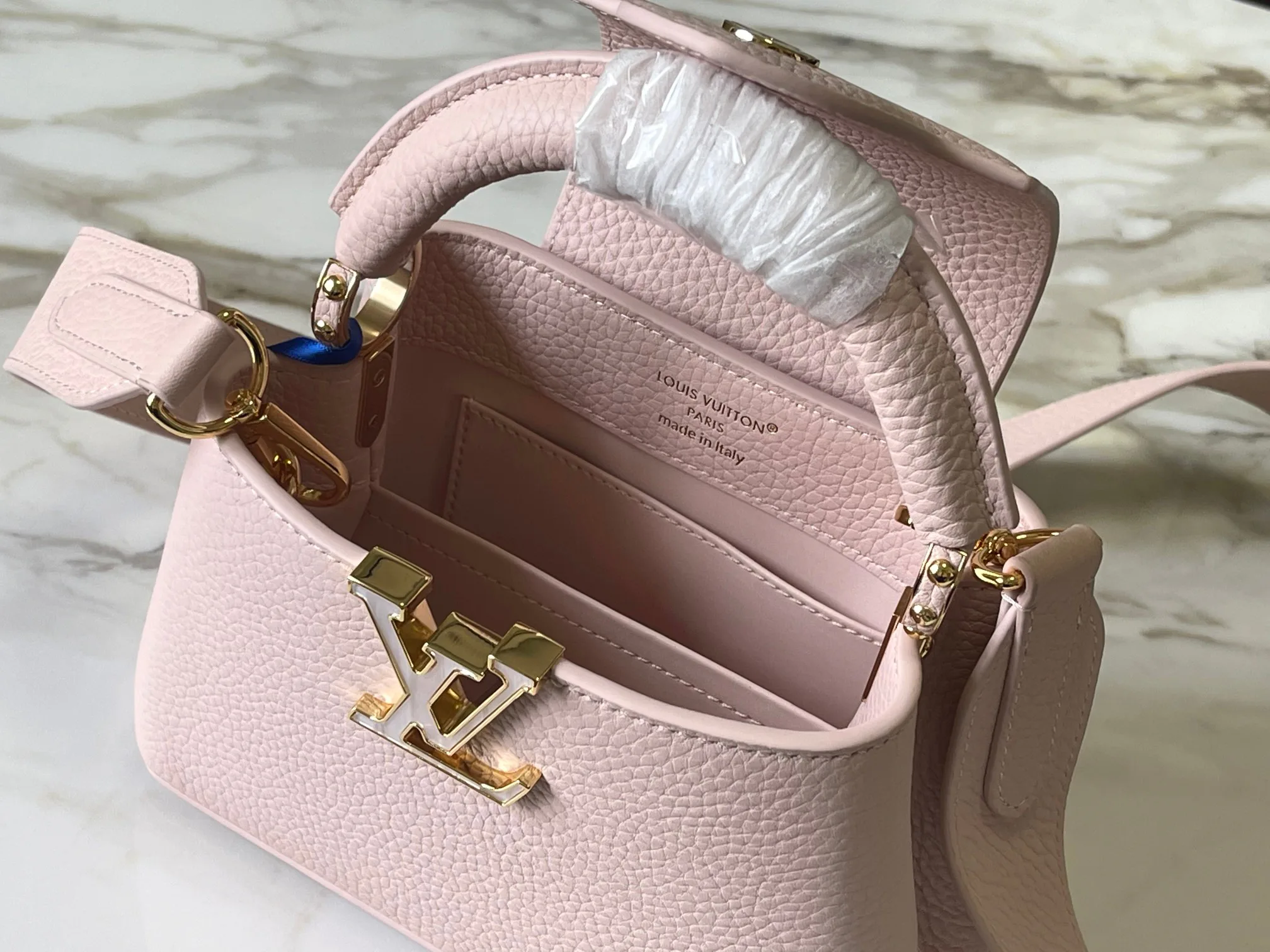 Классические Сумки Женские Louis Vuitton 18644287