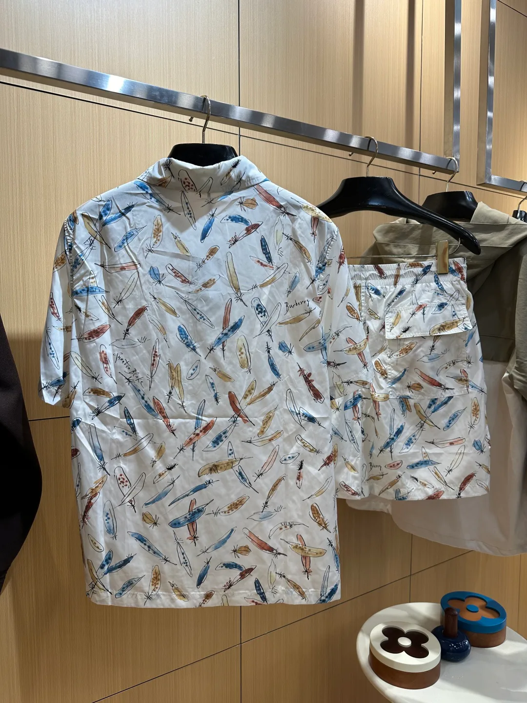 Men's Shirts BURBERRY 17699392