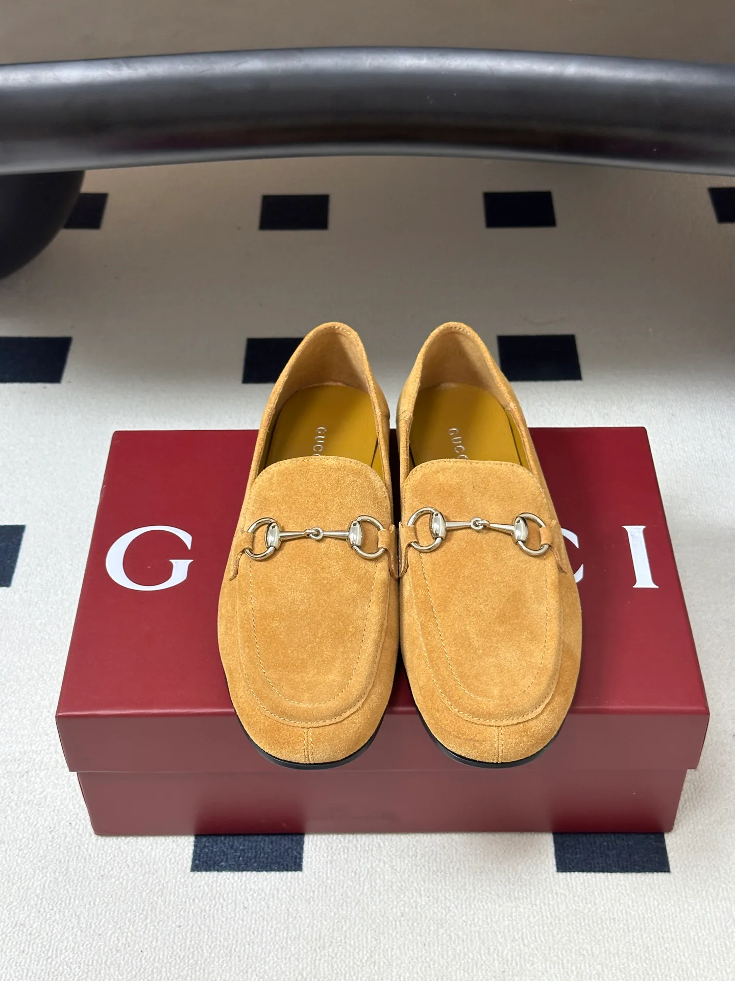 Women's Loafers And Moccasins GUCCI 18049750