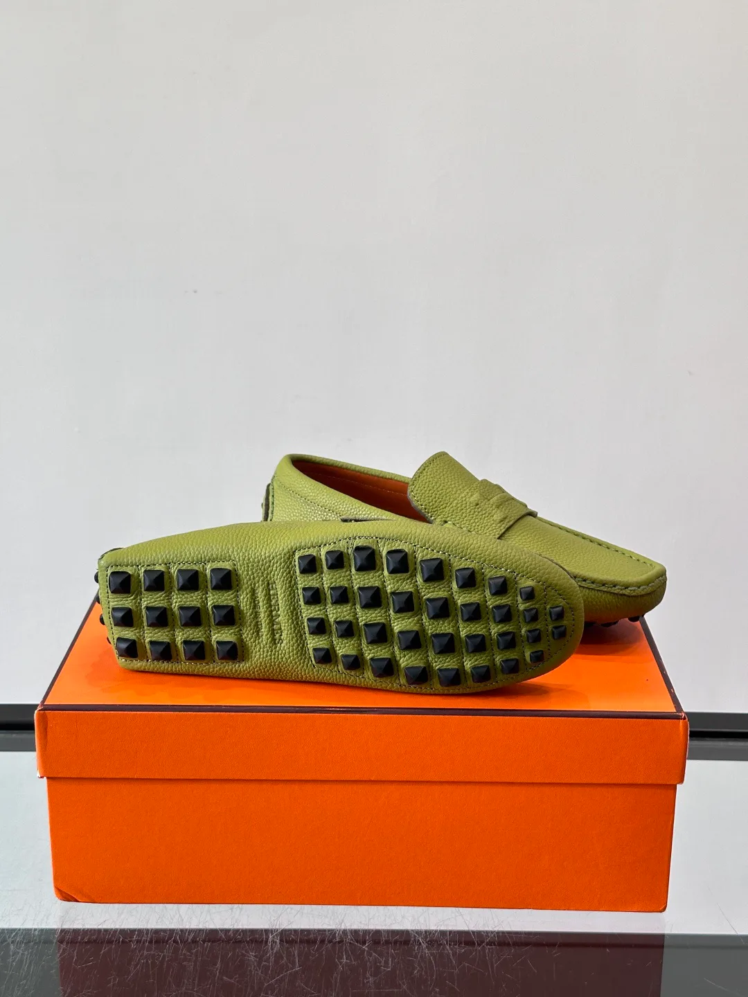 Men's Loafers And Dress Shoes HERMES 18102666
