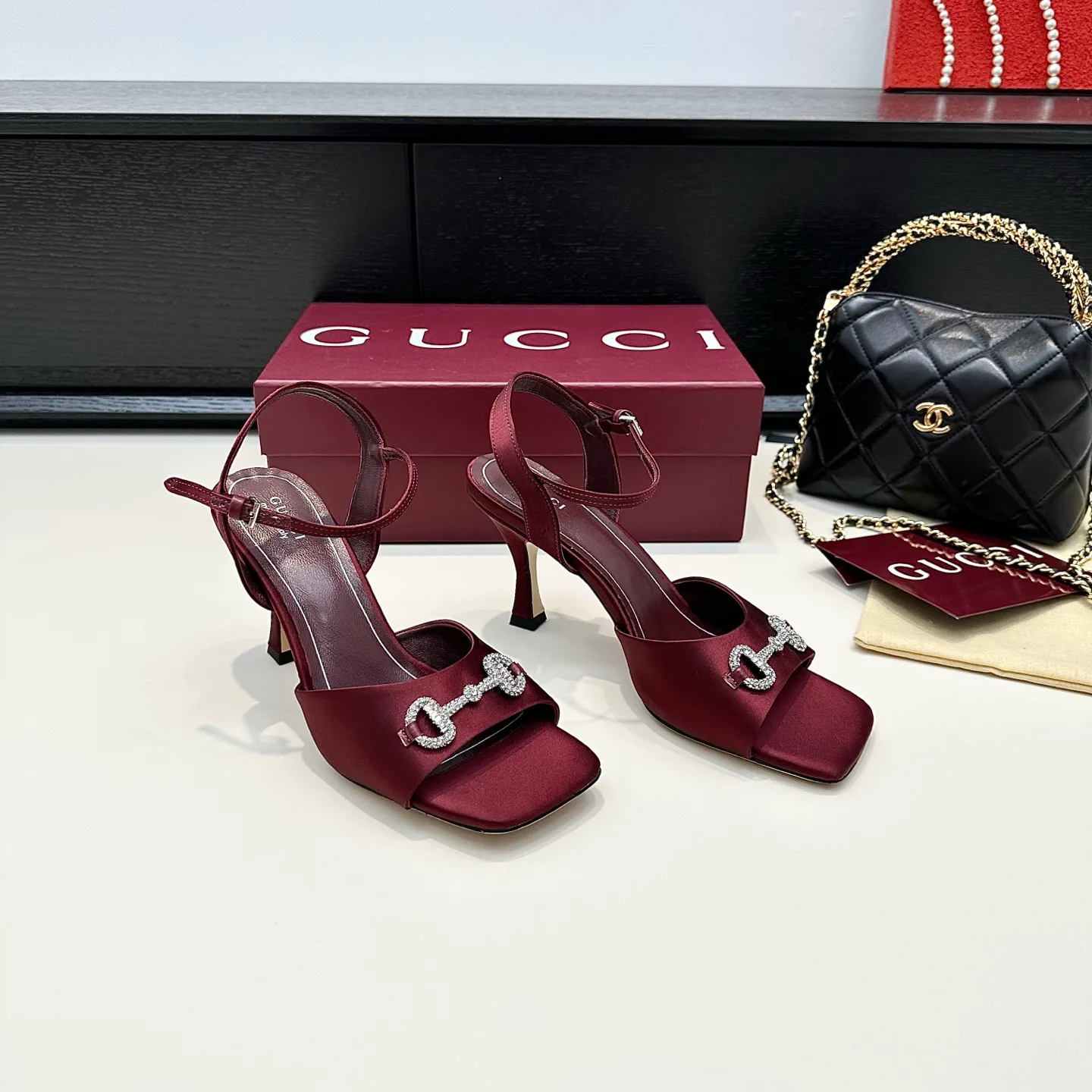 Women's Open-Toe Sandals GUCCI 17614703