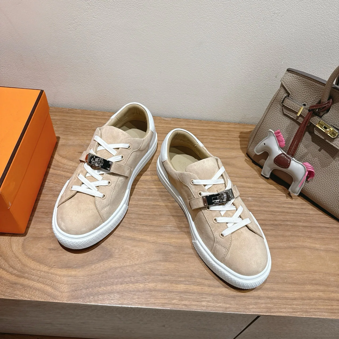 Men's Sneakers HERMES 17414430