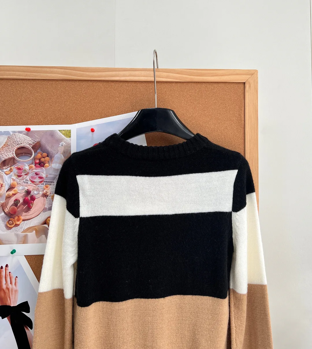 Women's Jumpers And Sweaters CHANEL 18308186