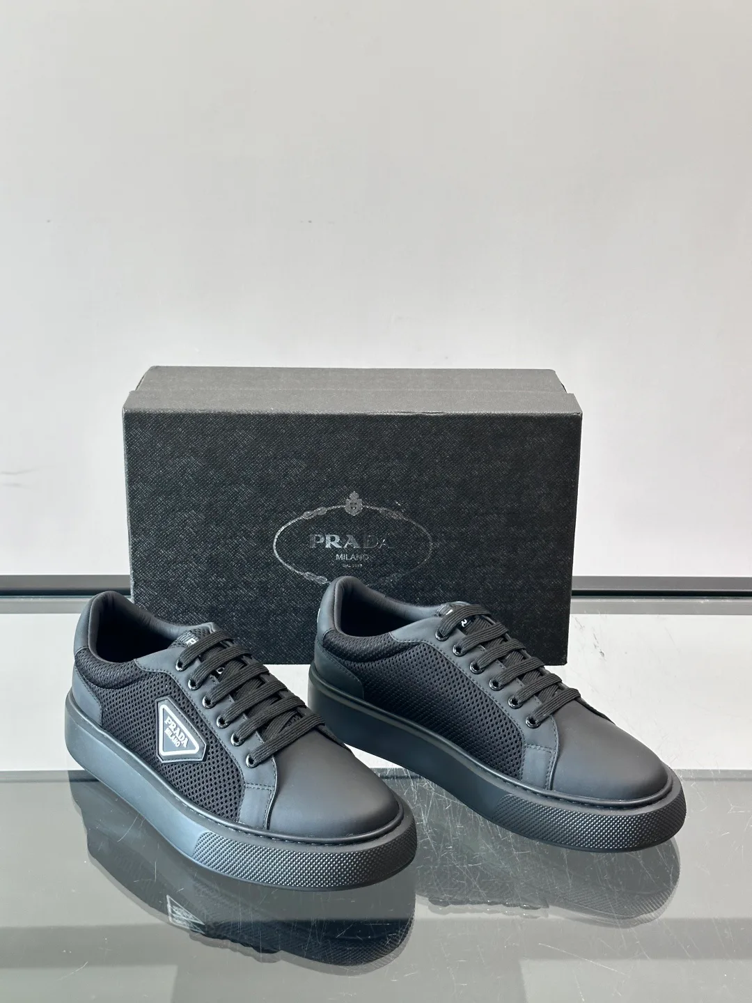 Women's Sneakers PRADA 17497961