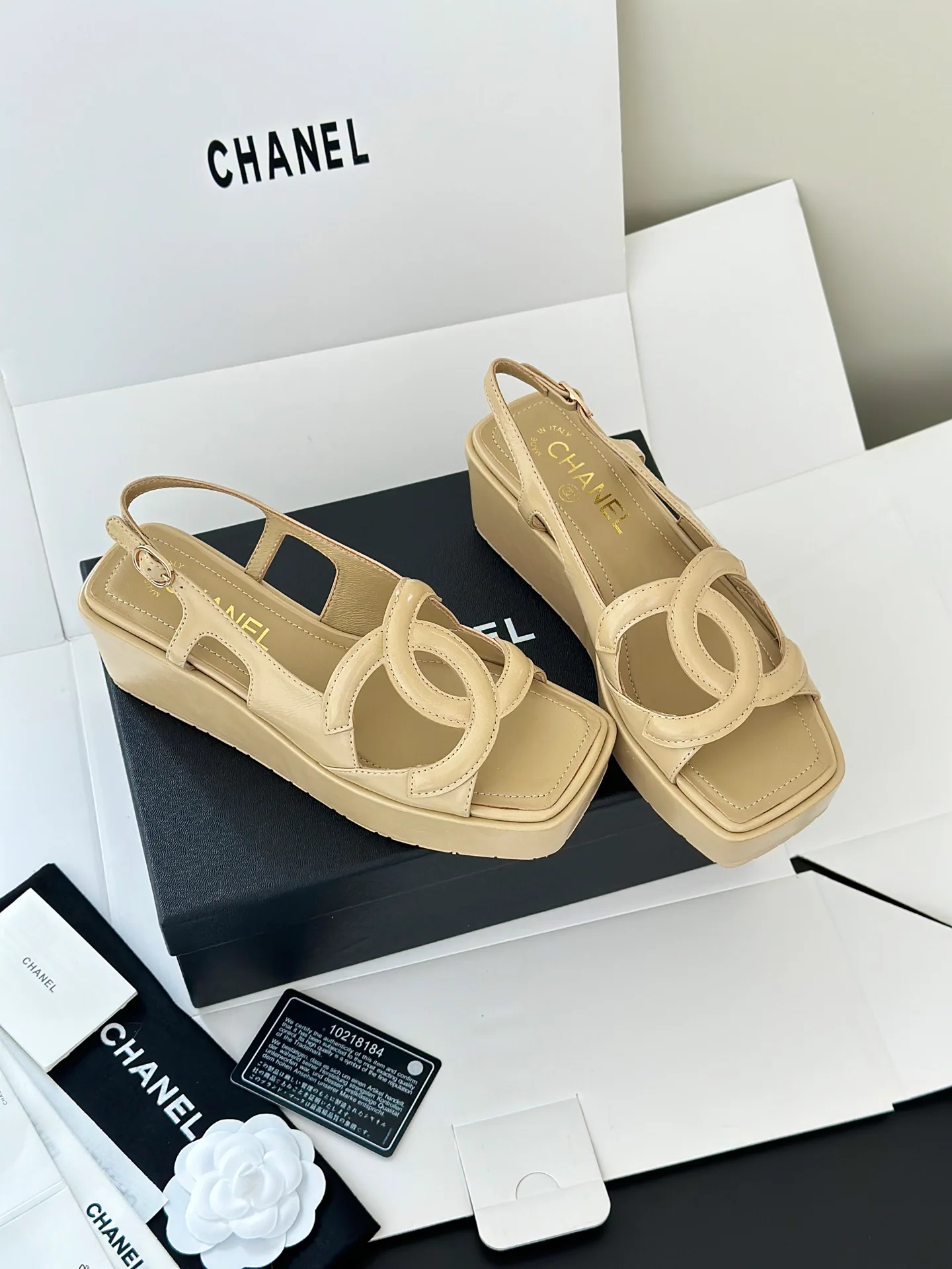 Women's Open-Toe Sandals CHANEL 18143039