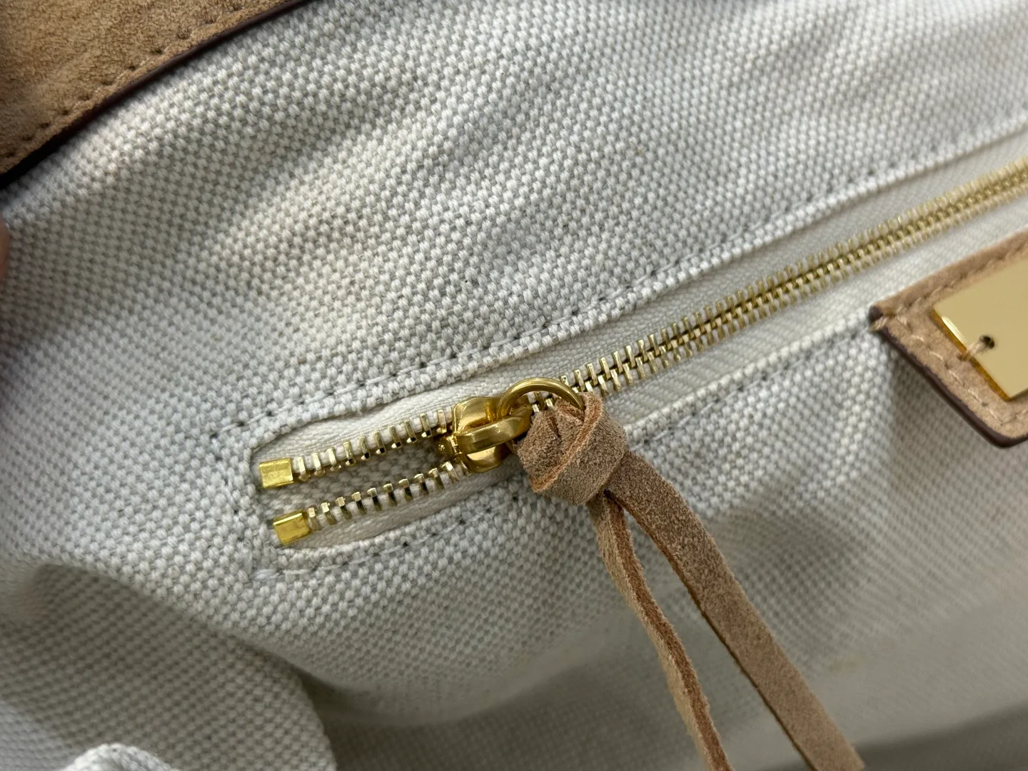 Классические Сумки Женские Balenciaga 18608587