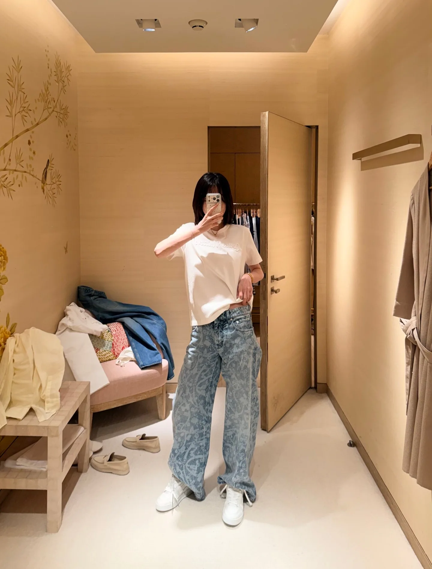 Men's Jeans LOUIS VUITTON 17740837