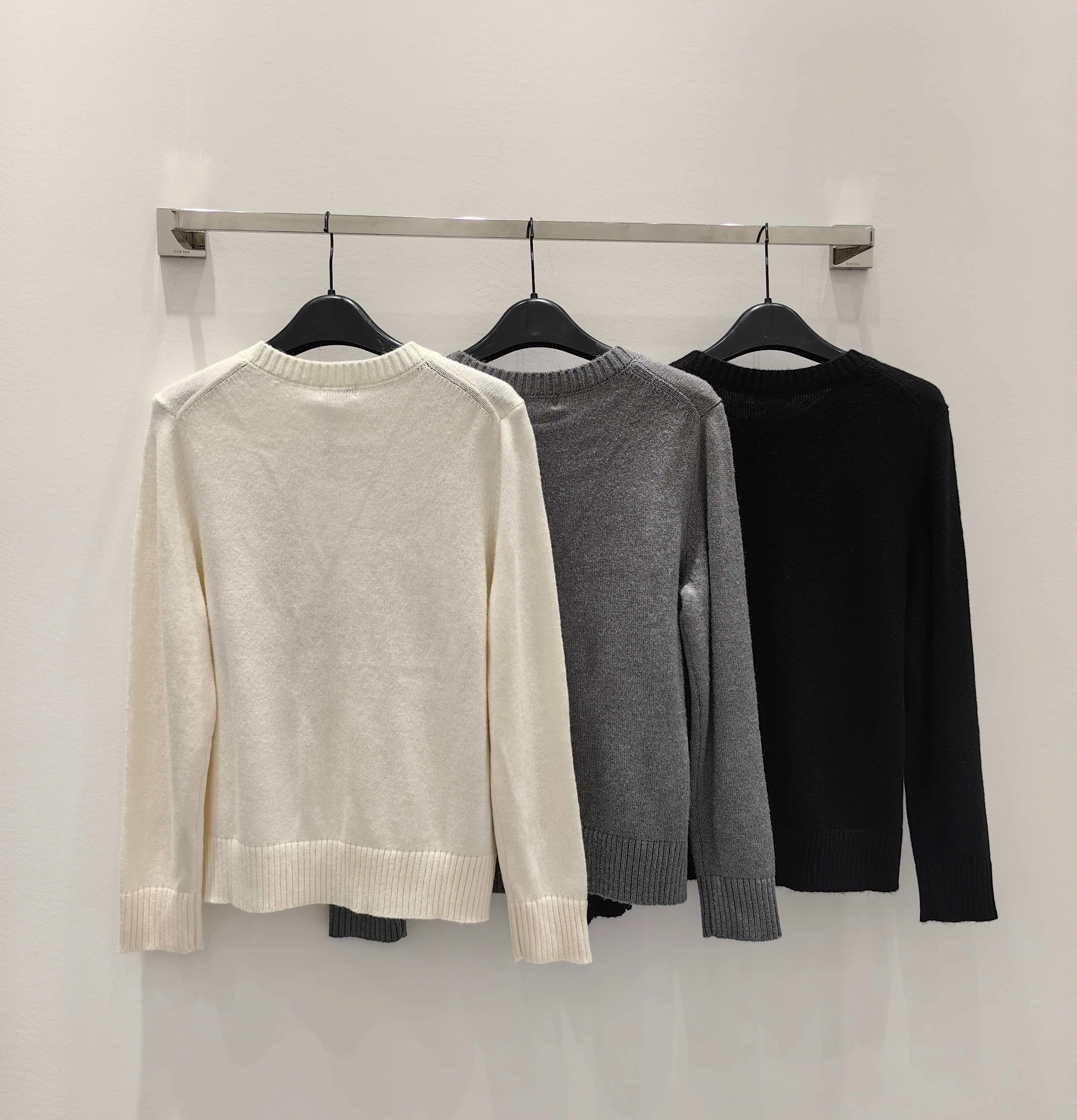 Women's Jumpers And Sweaters CHANEL 18028960