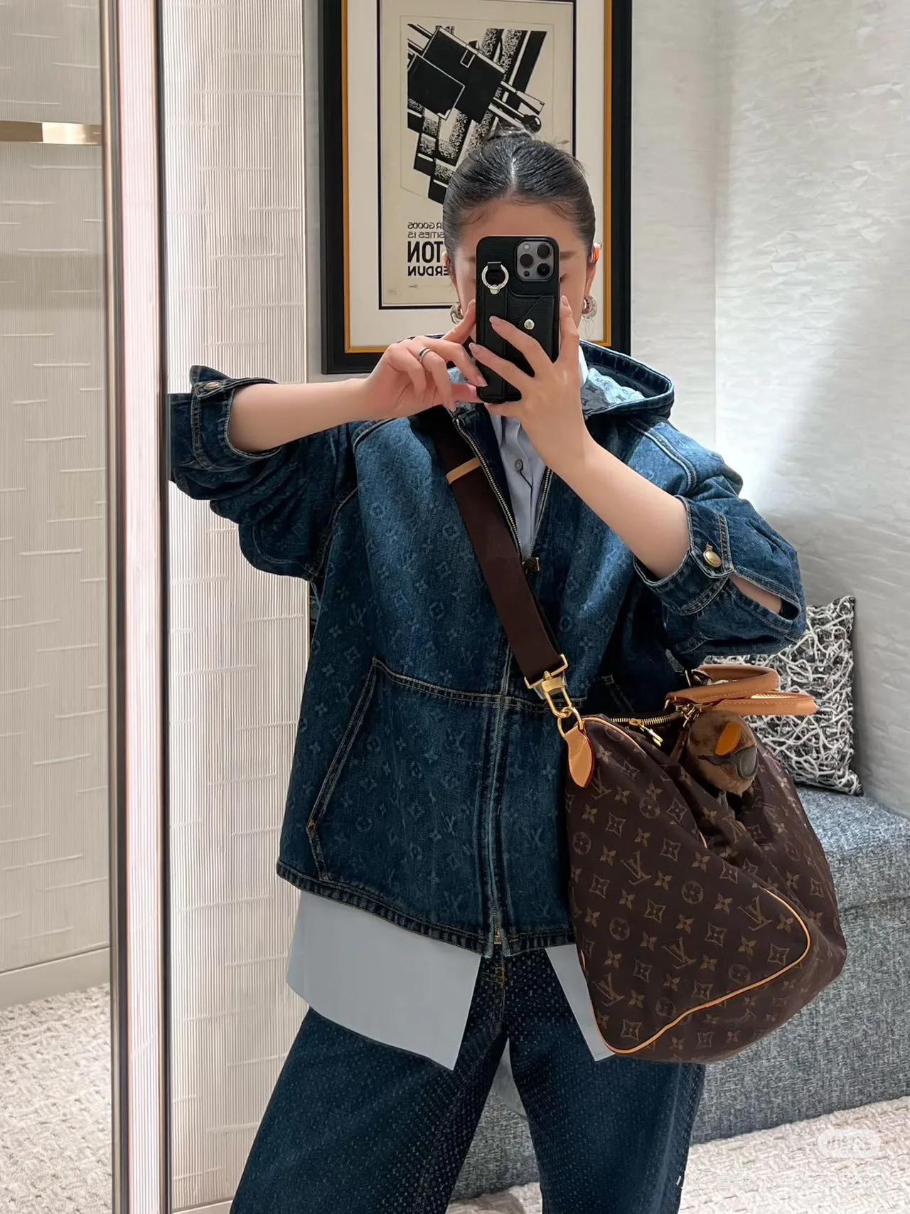 Women's Jackets And Down Jackets LOUIS VUITTON 18348323