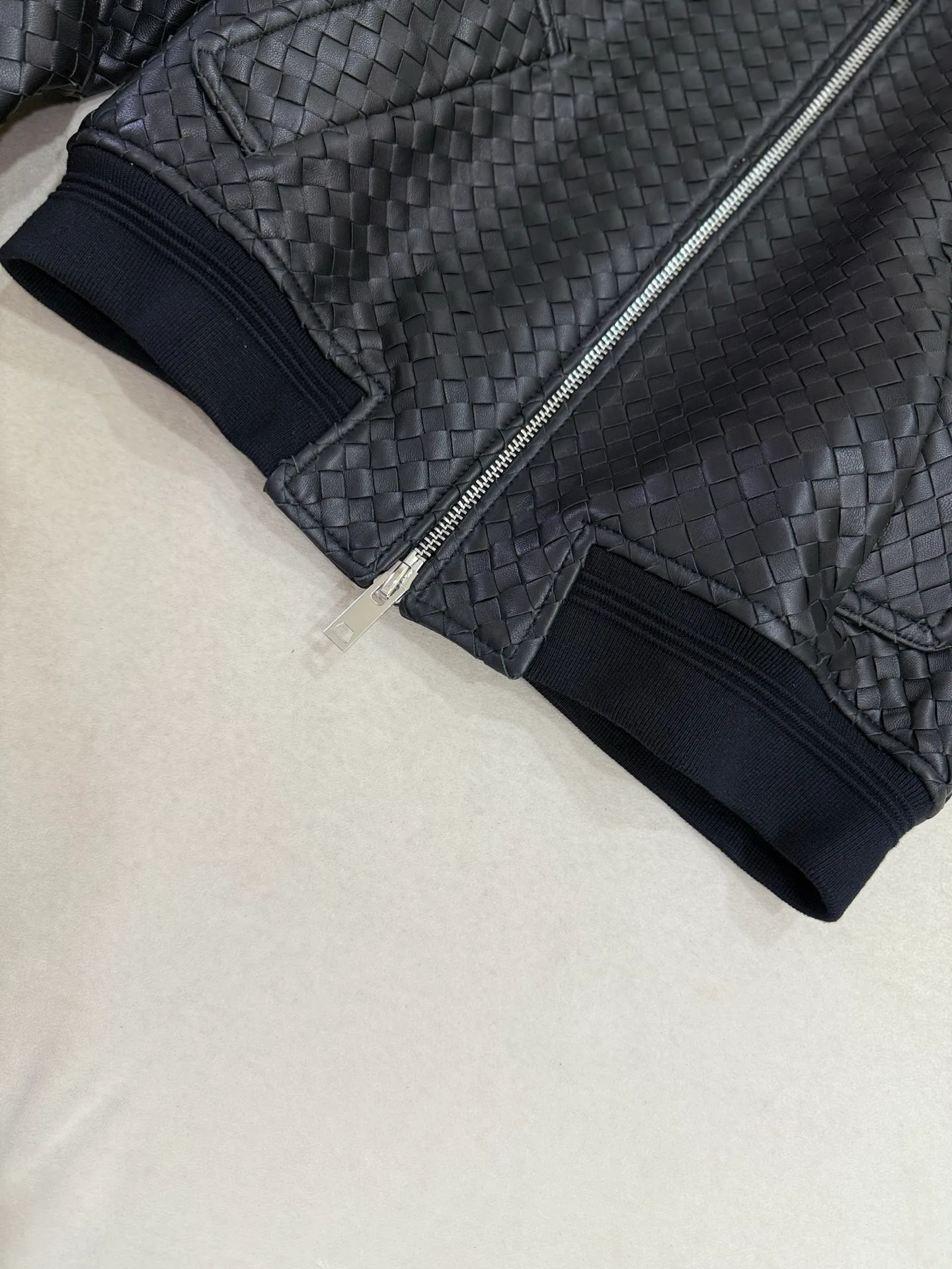 Women's Leather Jackets And Sheepskin Coats BOTTEGA VENETA 18208783