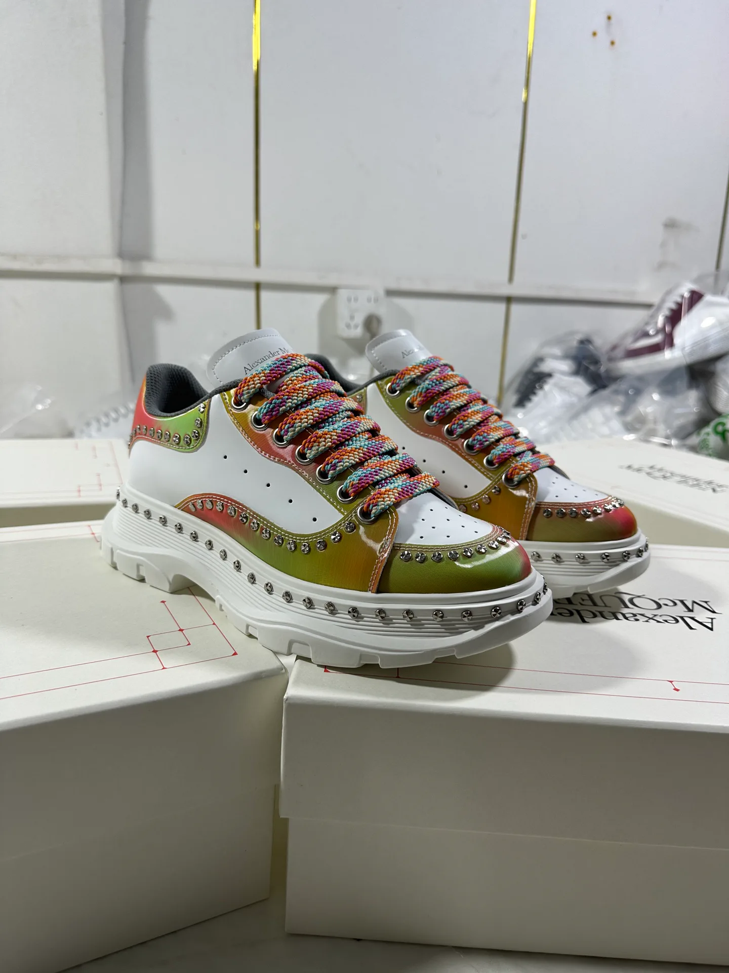 Women's Sneakers ALEXANDER MCQUEEN 18465099