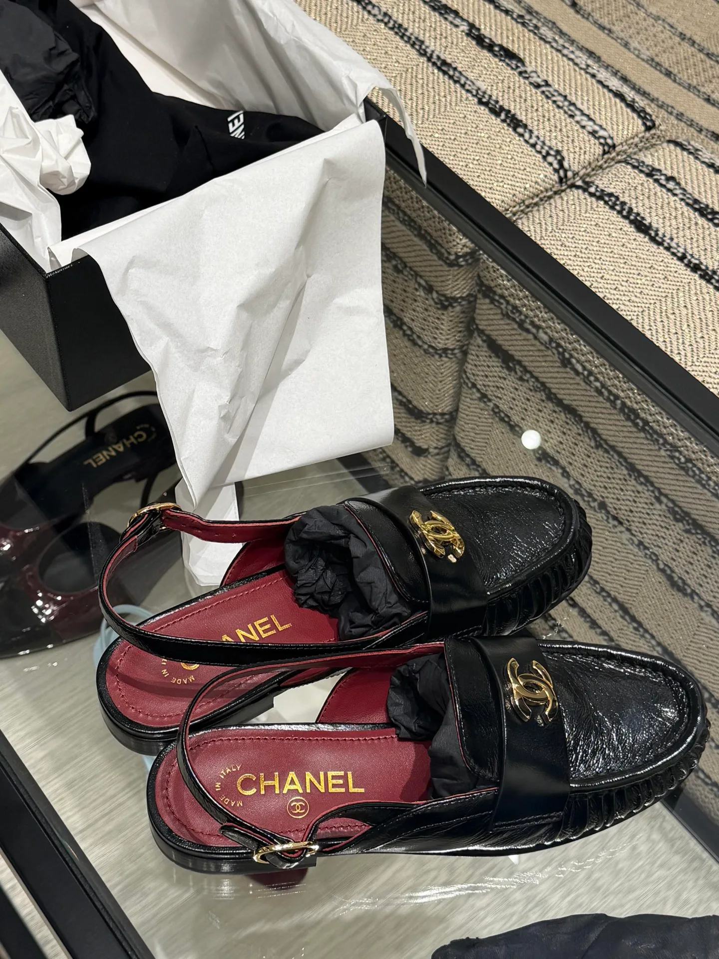 Women's Loafers And Moccasins CHANEL 18107569