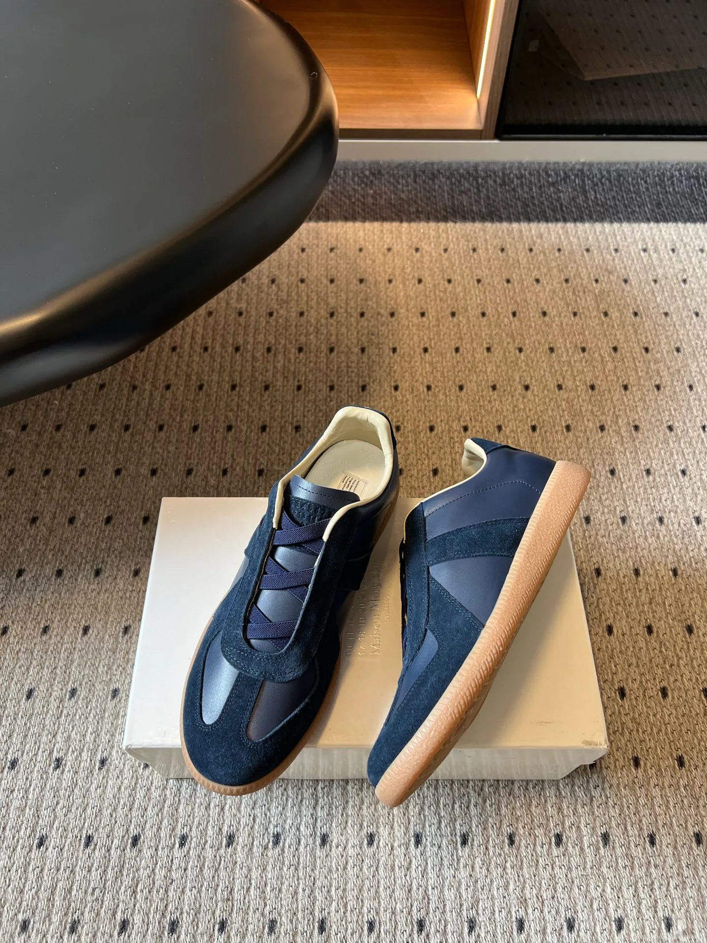 Women's Sneakers MAISON MARGIELA 17568942