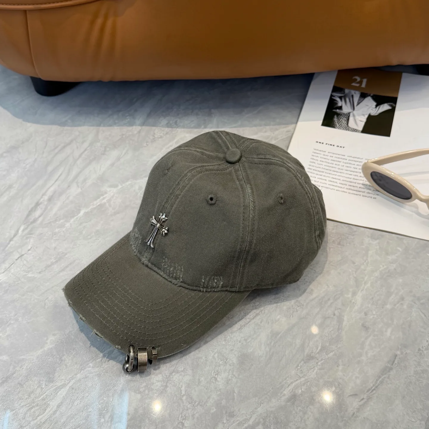 Hats CHROME HEARTS 17906381