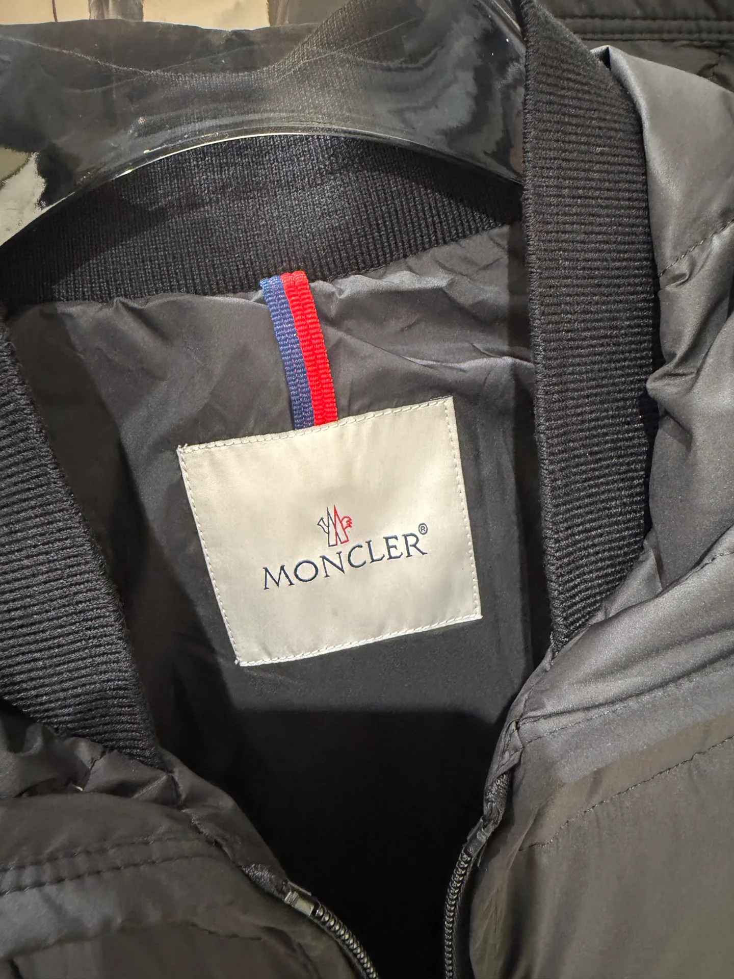 Men's Jackets And Down Jackets MONCLER 17952284