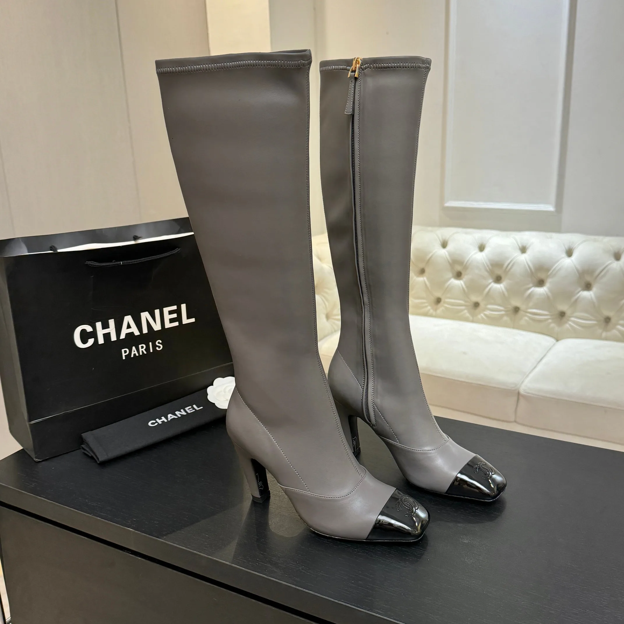 Women's Boots CHANEL 18500982