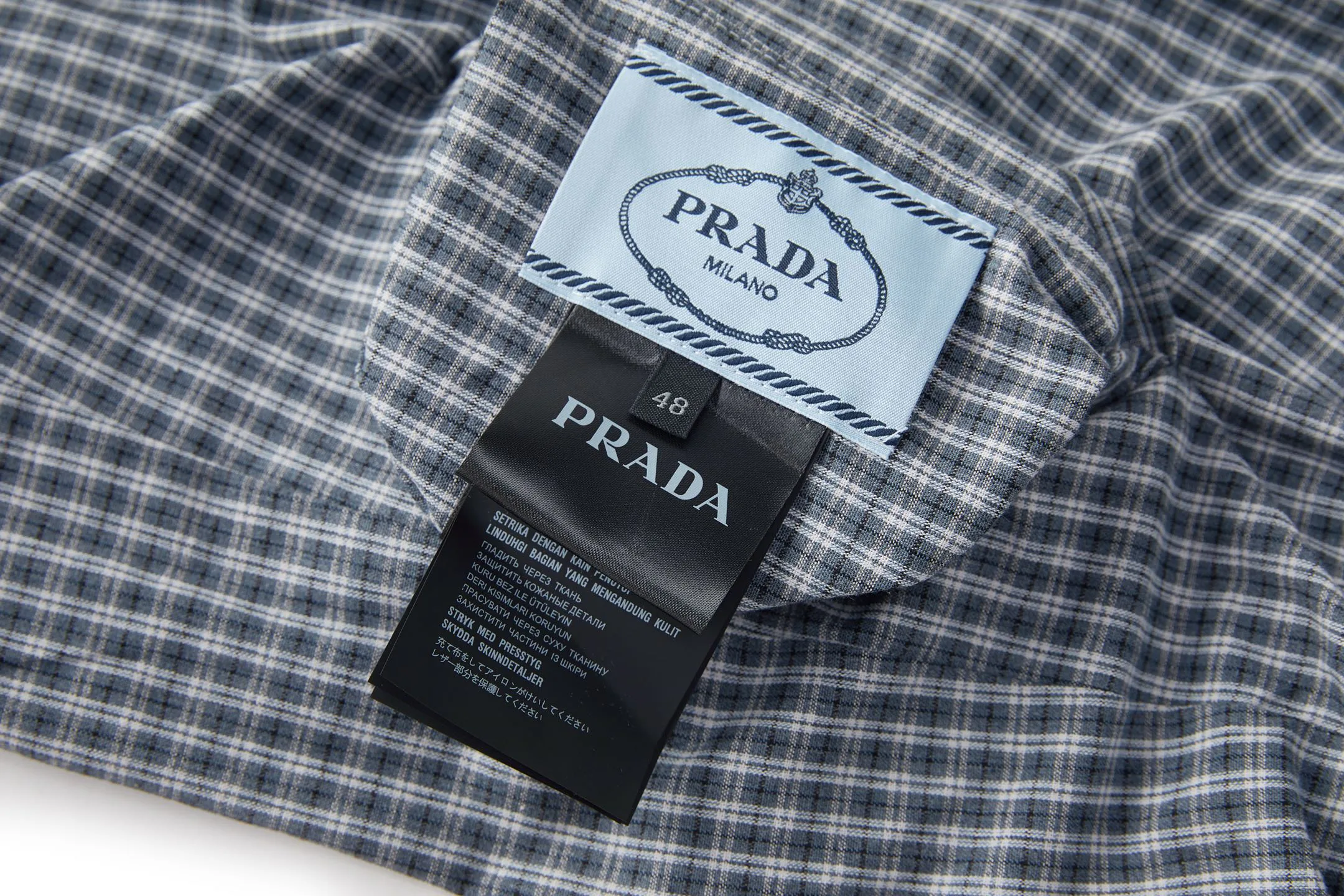 Men's Jackets And Down Jackets PRADA 18109196