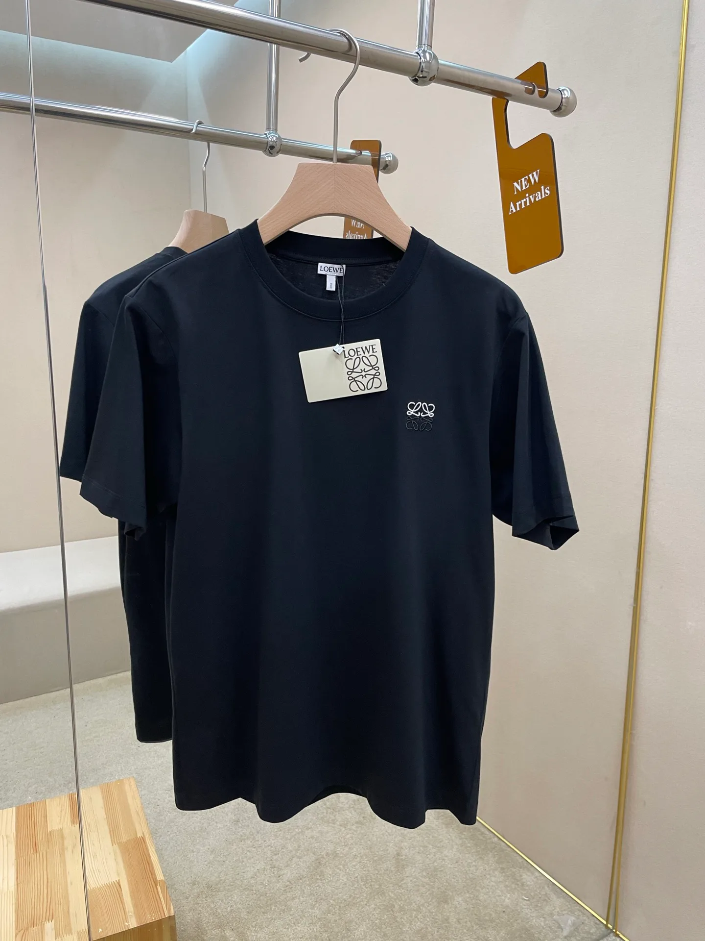 Women's T-Shirts LOEWE 18052375