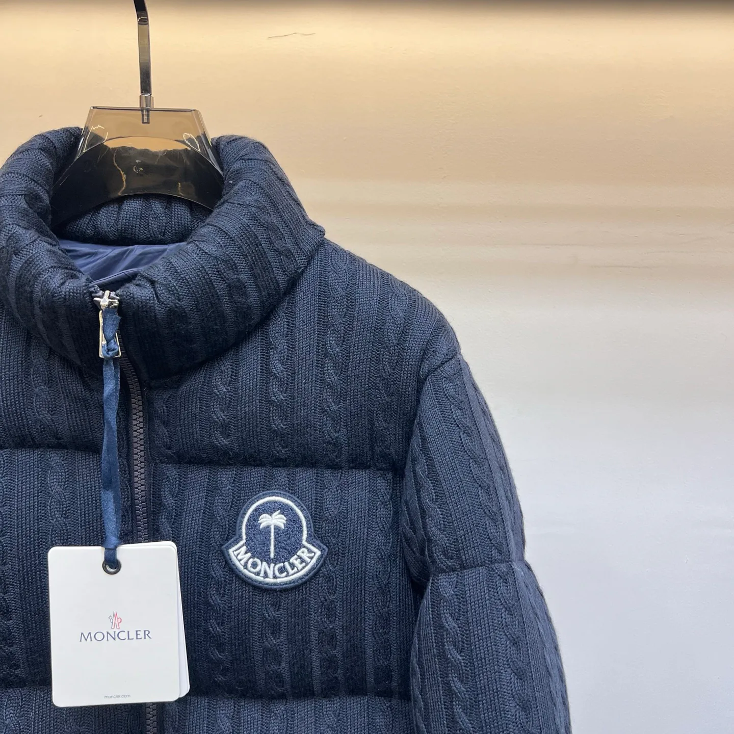Women's Jackets And Down Jackets MONCLER 18281201