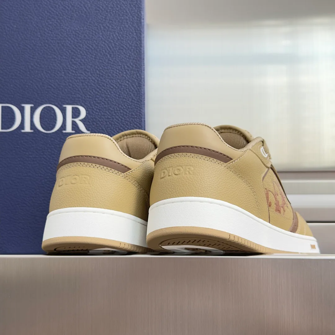 Women's Sneakers CHRISTIAN DIOR 18505167