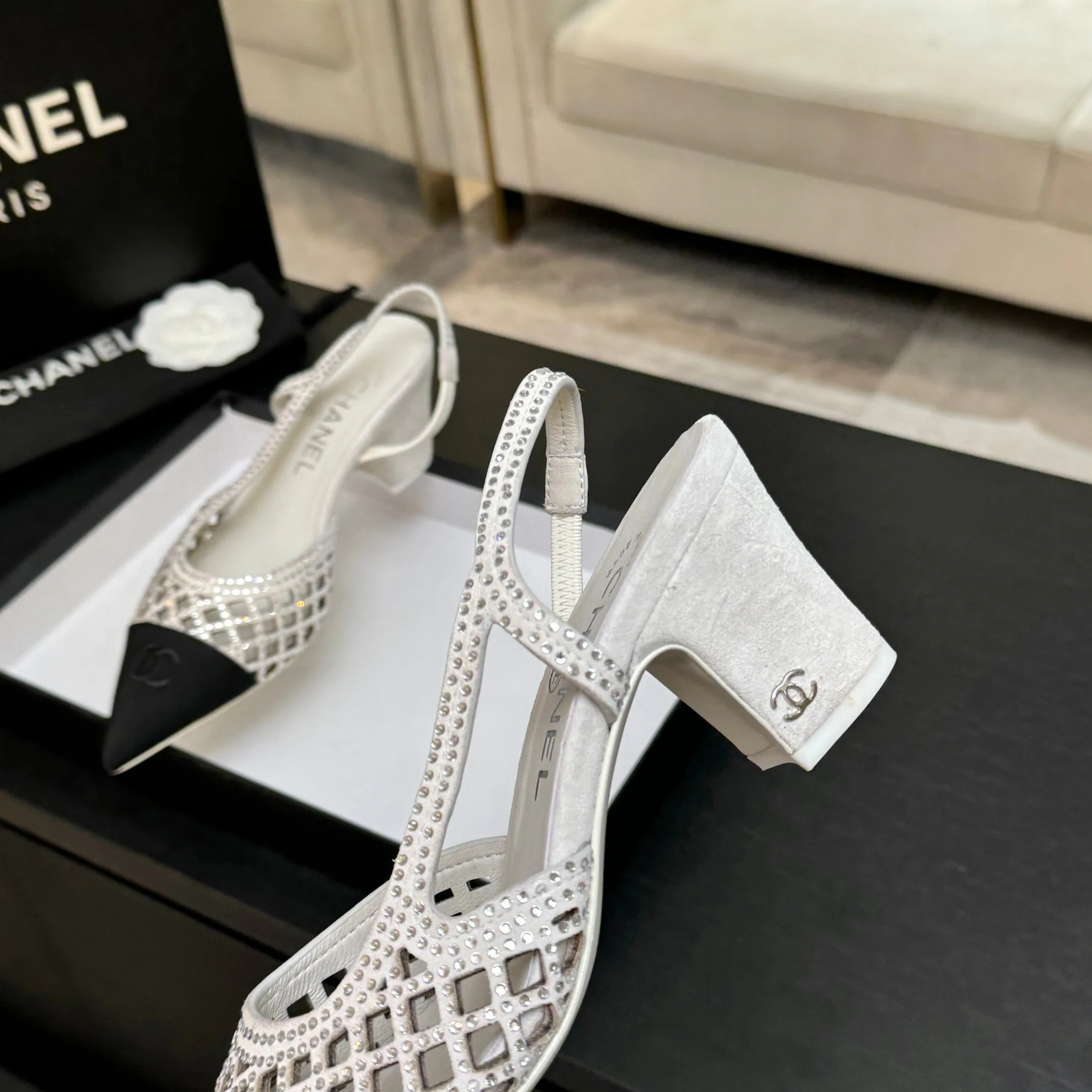 Women's Heels CHANEL 17448391