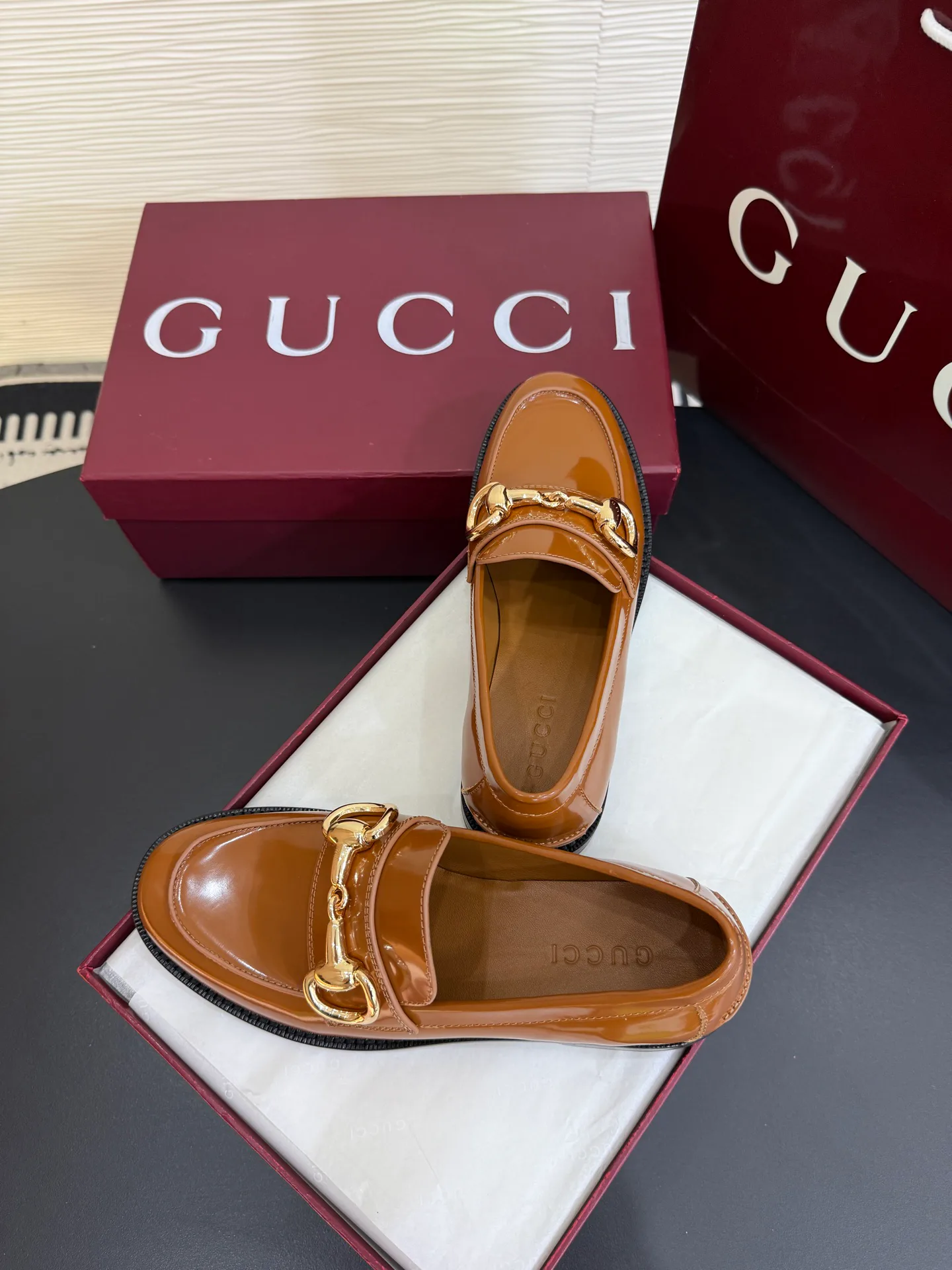 Women's Loafers And Moccasins GUCCI 18071210