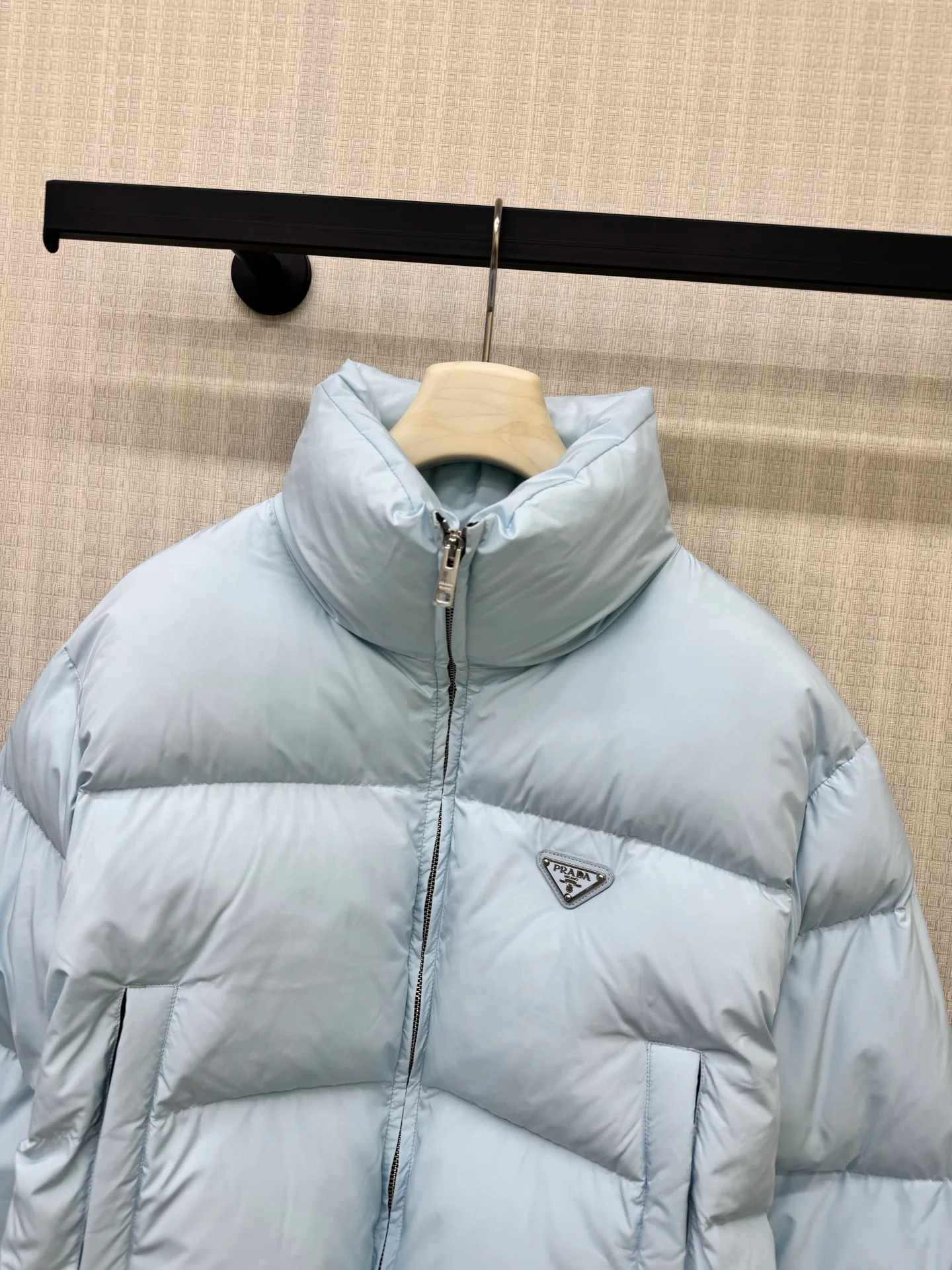 Women's Jackets And Down Jackets PRADA 18108032