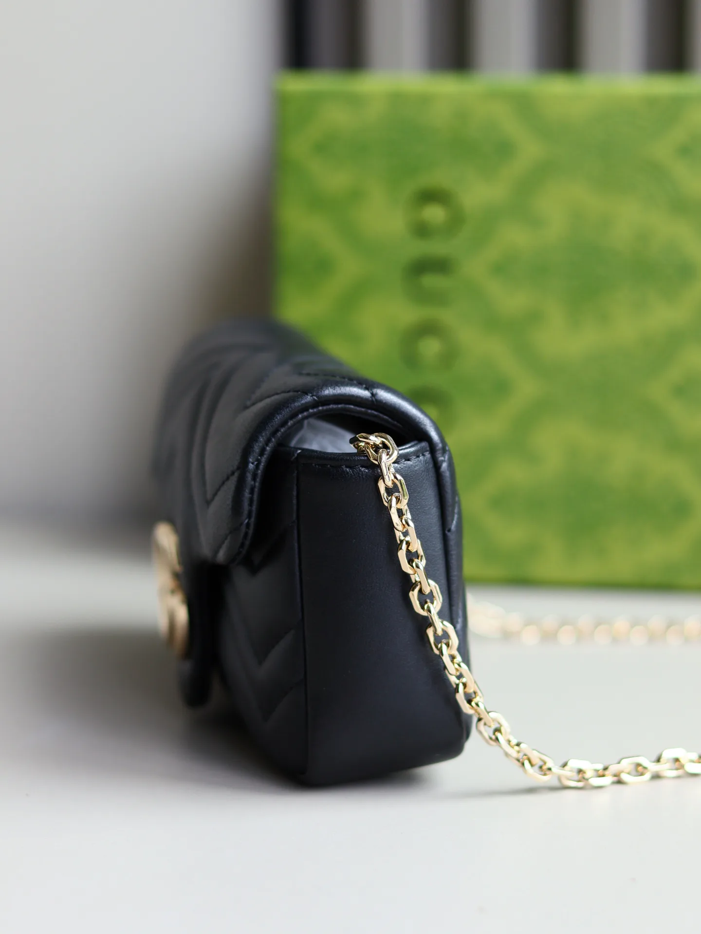 Women's Classic Handbags GUCCI 17948099